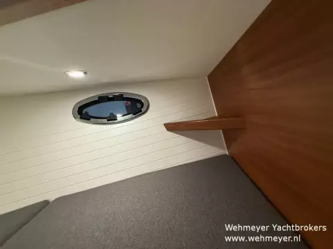 AdmiralsTender C28 14