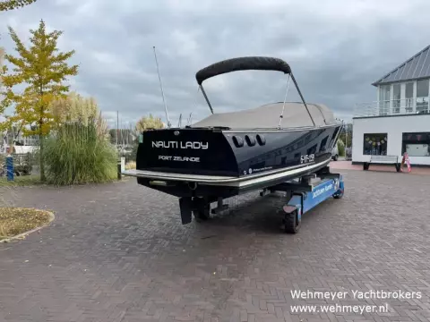 AdmiralsTender C28 26