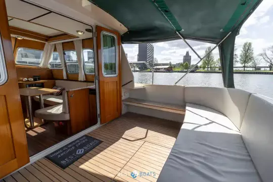 Linssen Grand Sturdy 29.9 Sedan 14