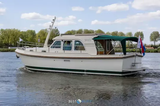 Linssen Grand Sturdy 29.9 Sedan 3