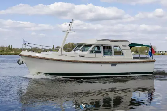 Linssen Grand Sturdy 29.9 Sedan 4