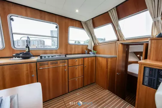 Linssen Grand Sturdy 34.9 AC 19