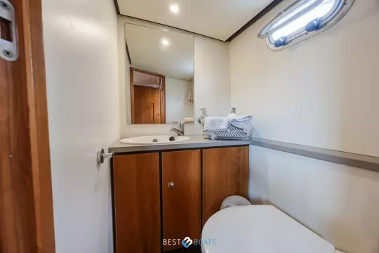 Linssen Grand Sturdy 34.9 AC 28