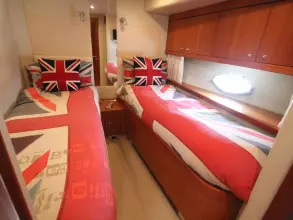 21 - Guest Twin Cabin