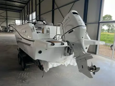 Jeanneau Cap Camarat 6.5 Center Console 8