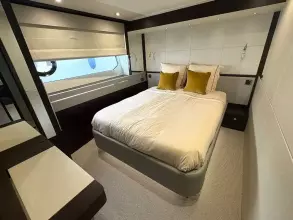 36 - Double Cabin