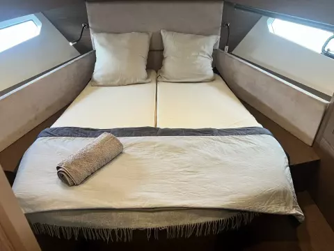 BENETEAU GRAN TURISMO 46