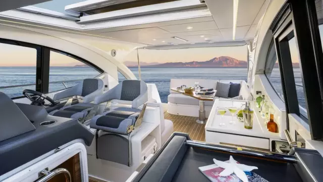 Riviera 4300 SE Image 013