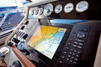 Haines 32 Offshore Helm