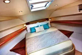 Haines 32 Offshore Forward Cabin