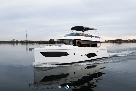 Absolute Navetta 52 8