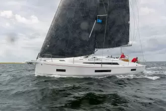 Beneteau Oceanis 40.1 FIRST LINE