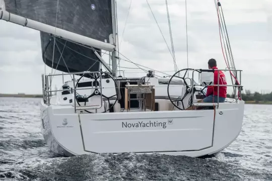 Beneteau Oceanis 40.1 FIRST LINE