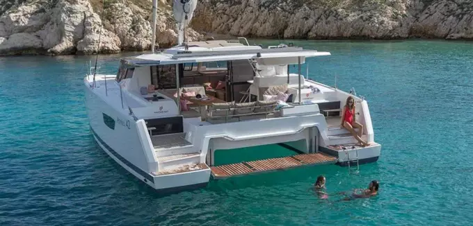 Astrea 42 Platform