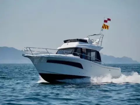 Port bow