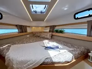 Forward double cabin