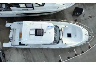 Jeanneau Cap Camarat 12.5 WA - overhead view