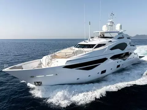 Sunseeker 131 Yacht