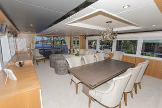 Salon looking aft