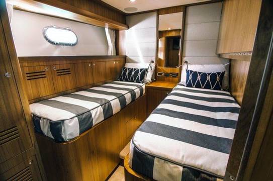 Port Side Midship Cabin