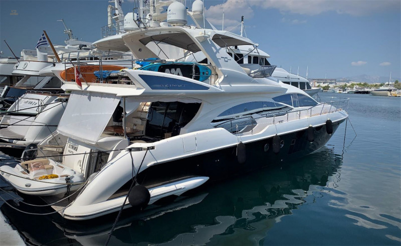 Herando - Azimut 70 Fly