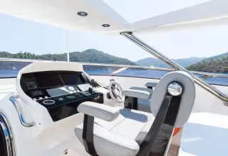 Sunseeker 116 Yacht