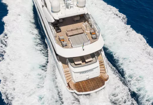 Sunseeker 116 Yacht