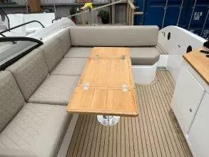 Cockpit table fully extended