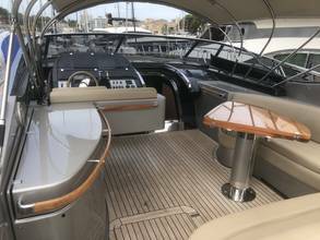 Riva-Rivale-52-Motoryachtsforsale-exterior-Lengers-Yachts-1-scaled.jpg