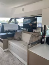 Prestige-460-fly-motor-yacht-for-sale-interior-image-Lengers-Yachts-22.jpg
