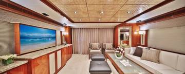 Salon looking aft