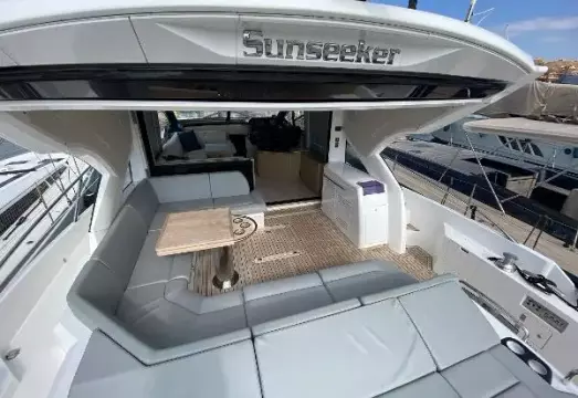 Sunseeker Predator 57 - Aft Cockpit