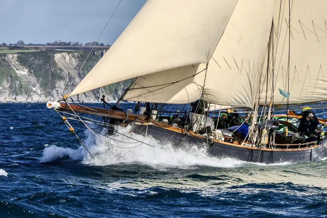 Herando - Classic Falmouth Pilot Cutter Pellew