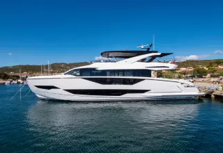 Sunseeker 90 Yacht