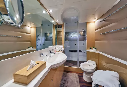 Princess 21M - Master Cabin En Suite