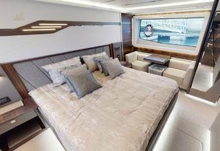 Sunseeker 65 Sport Yacht - Master Cabin