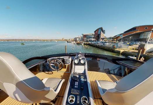 Sunseeker 65 Sport Yacht - Flybridge