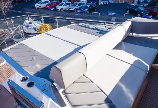 Sunseeker Predator 65 - Aft Cockpit