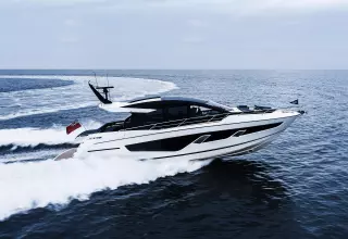 Sunseeker Predator 65