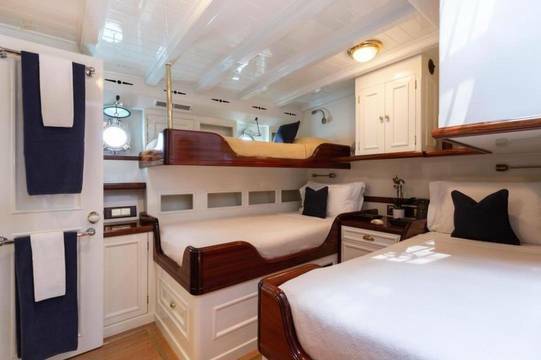 Queen/Twin Stateroom w/Pullman