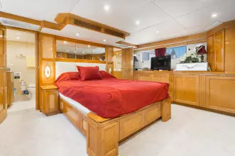 MASTER STATEROOM