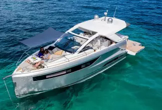 Jeanneau DB 43 inboard