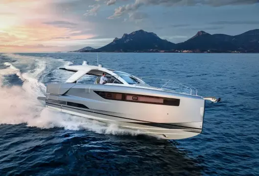 Jeanneau DB 43 inboard - on the water with beautiful sunset