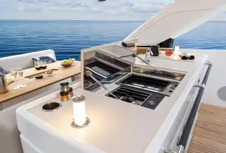 Jeanneau DB 43 inboard - cockpit galley